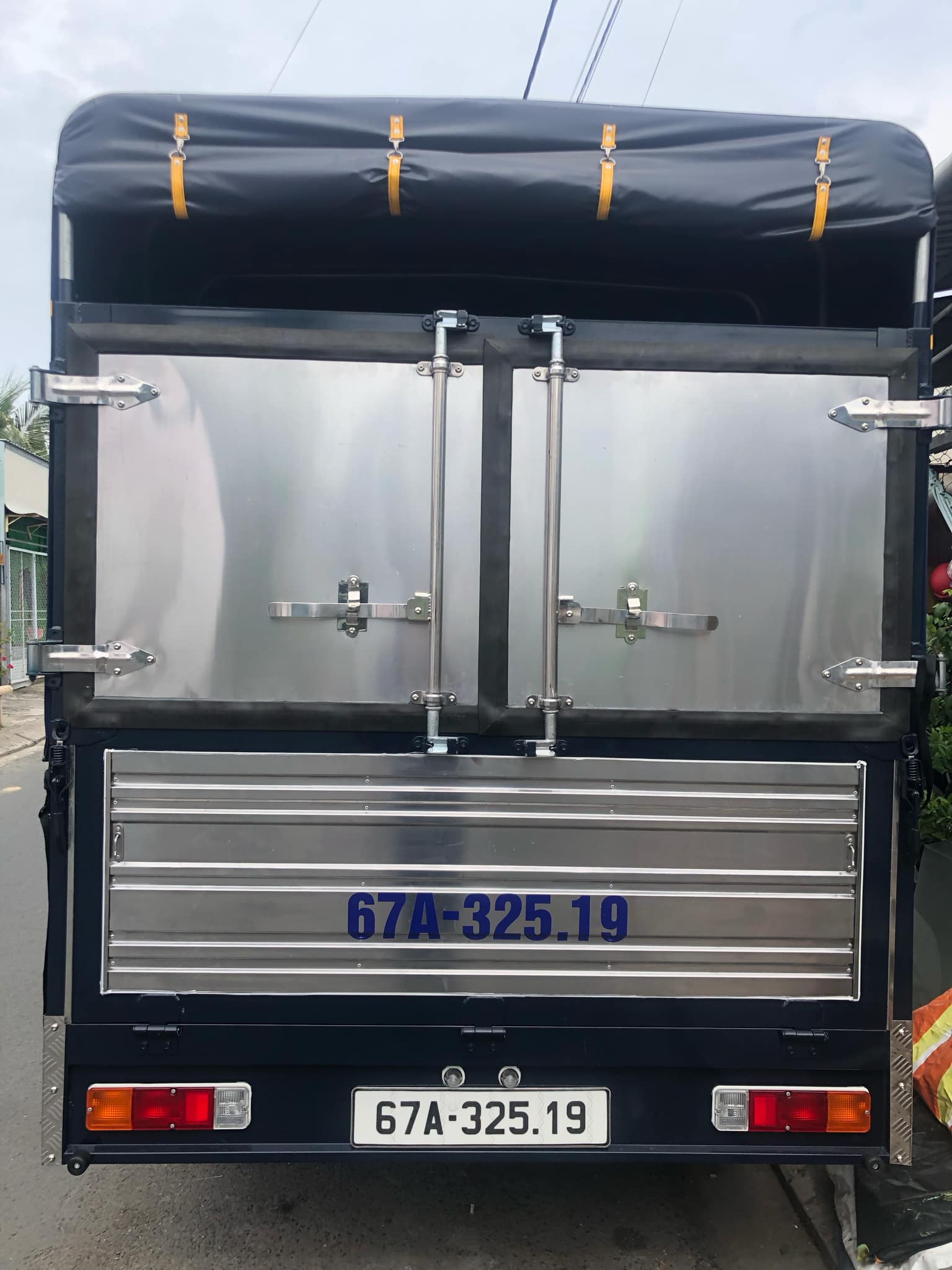 thuê xe tải tự lái cần thơ